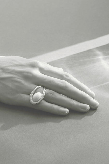 【関税込み】Sarah Madeleine Bru シルバー Ulna ブレスレット Silver – Sarah Madeleine Bru