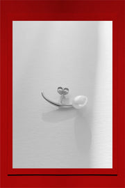 Petite Demie pearl earring - Holiday