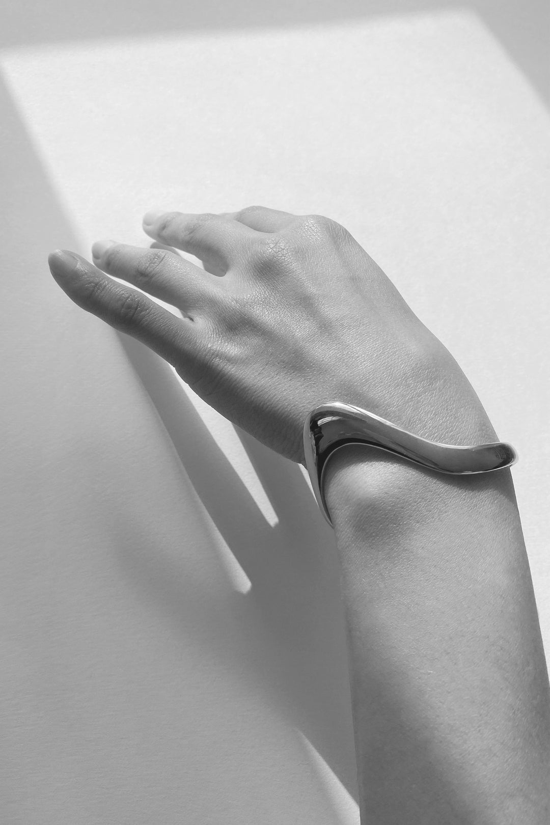 【関税込み】Sarah Madeleine Bru シルバー Ulna ブレスレット Ulna bracelet – Sarah Madeleine Bru